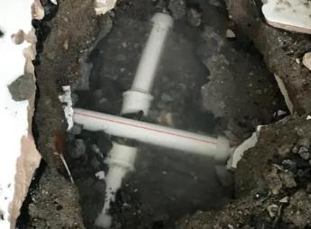 海陵阳台漏水维修公司为您分享楼上楼下漏水怎么处理