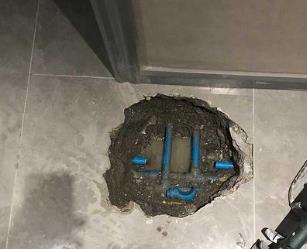 海陵阳台漏水维修公司分享下暖气管道漏水的原因有哪些